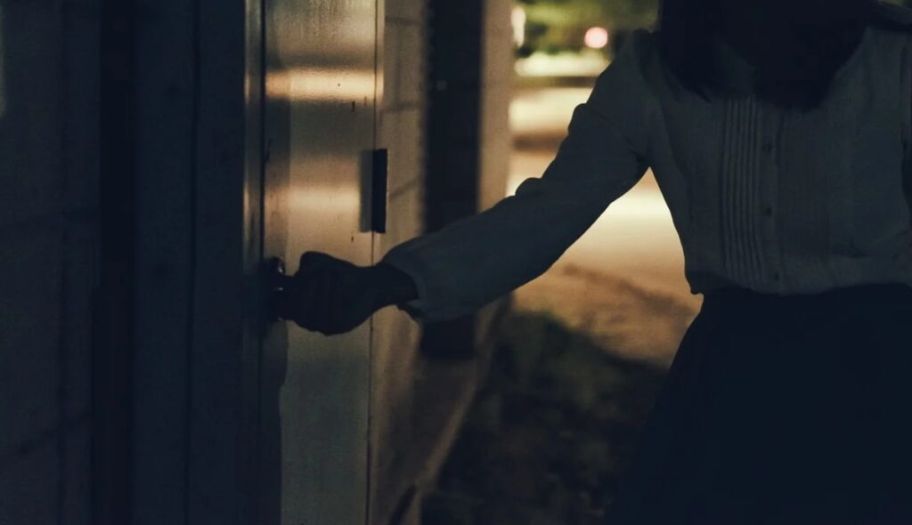 不倫ビラばら撒き事件|浮気相手へ復讐した事例事件まとめ｜探偵事件簿－福岡