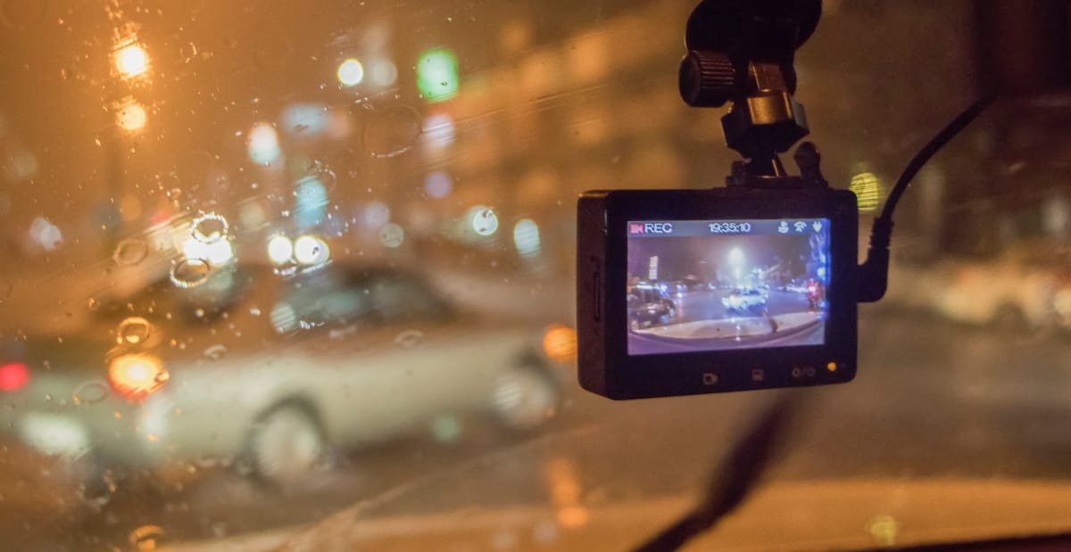 古賀市・新宮町、探偵－妻の浮気調査事例｜ドラレコが決め手となった