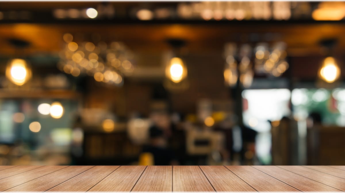 レストランで飲食｜福岡市在住・医師の夫と春日市の看護師による浮気調査事例