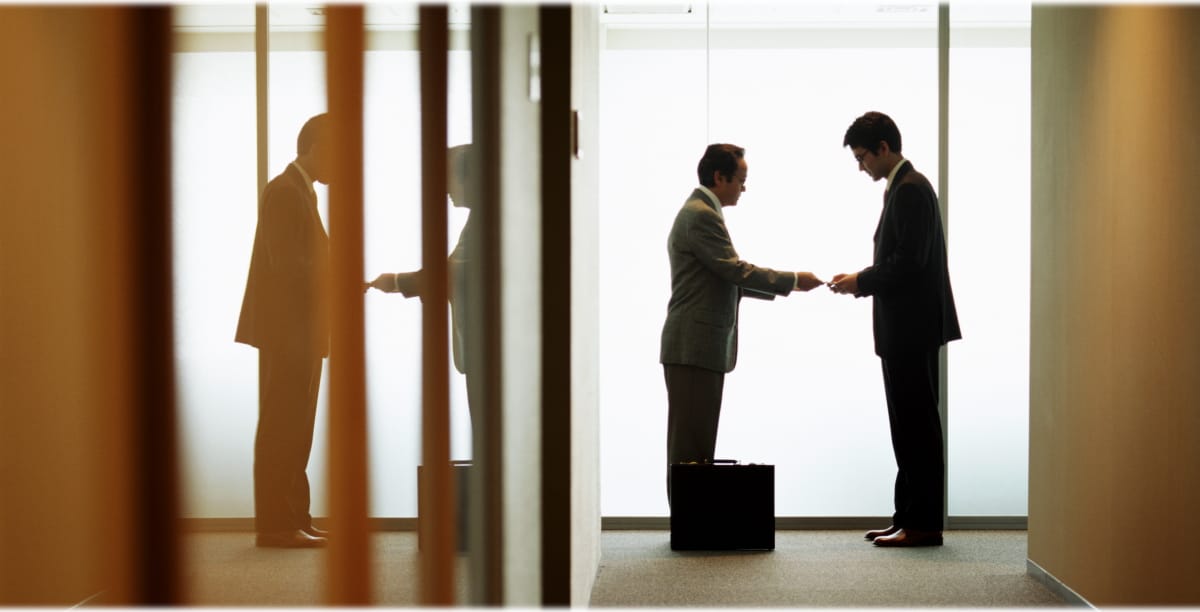 役員・管理職の背信・不正行為調査｜職員・役員の勤務実態・不正行為調査